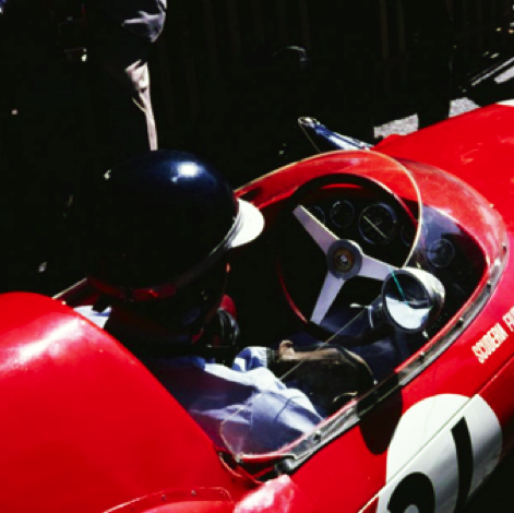 JIm Dans la Lotus rouge de la scuderia Filipinetti
© J.C. Martha